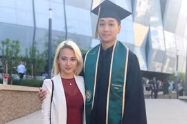 Bạn trai Việt kiều kém tuổi của 'bé' Xuân Nghi là ai?