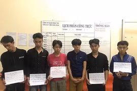 Băng trộm nhí đột nhập nhà công an lấy gì?