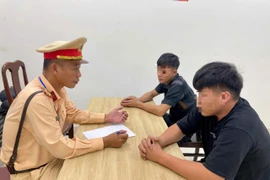 Đà Nẵng: Tài xế nhảy xuống hồ tẩu thoát sau khi bị CSGT tuýt còi