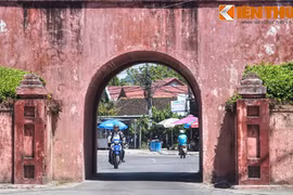Khám phá tòa thành cổ tuyệt đẹp nguyên vẹn nhất nhà Nguyễn 