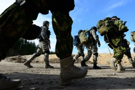 Quân Lữ đoàn Tổng thống Ukraine ra hàng quân Nga 