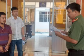 Người dân tại Long An liên tiếp dính tiền giả dịp cận Tết