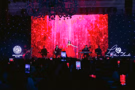 Thưởng thức đêm nhạc trữ tình tại Hôtel de l'Amour Tam Đảo