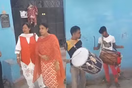 Người cha mở tiệc mừng con gái ly hôn