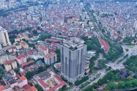 Chung cư "nhà giàu" trên 200 triệu/m2, nhà tập thể giá cao ngất 