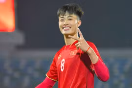 Từ cậu bé suýt bị loại đến hy vọng của bóng đá Việt Nam