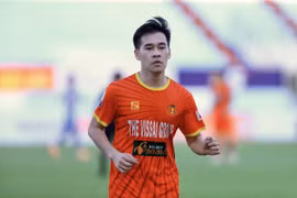 Tiền vệ Nguyễn Tuấn Anh và bước ngoặt sự nghiệp khi khoác áo CAND