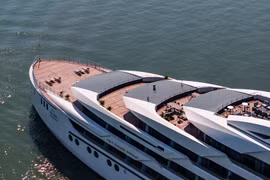 Grand Pioneers Cruise - Kỳ quan xanh trong di sản Hạ Long