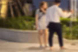 Hẹn hò qua ứng dụng: Cảnh báo bị lừa tiền bạc, sự trong trắng