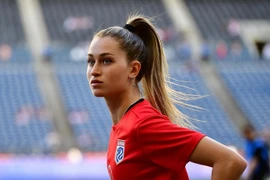 World Cup nữ 2023: Cầu thủ Jordyn Huitema xinh đẹp như siêu mẫu