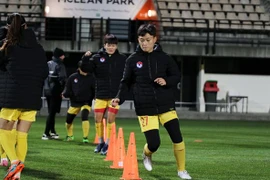 Đội tuyển nữ Việt Nam phải mặc đồ này trong buổi tập đầu tiên