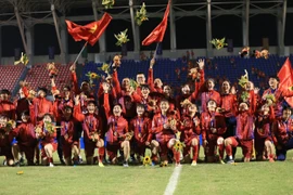 Bảo vệ HCV SEA Games, đội tuyển nữ Việt Nam nhận thưởng khủng