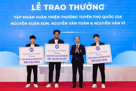 Xuân Son từ cậu bé nghèo giờ lương cao hơn cả Quang Hải