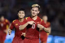 Thắng Singapore 4 sao, đội tuyển Việt Nam mở màn FIFA Day mãn nhãn