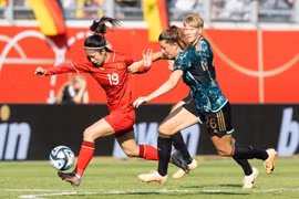 Thanh Nhã giúp đội tuyển nữ Việt Nam đánh biên hiệu quả