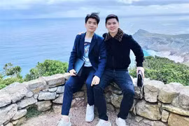 Con trai cả bầu Hiển nhắn nhủ gì em trai ngày sinh nhật?