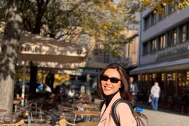 Thí sinh Hoa hậu Hoàn vũ Việt Nam gây mê bằng "vũ khí lạ"