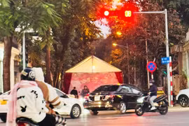 Dựng rạp ăn tất niên dưới lòng đường sẽ bị phạt nặng