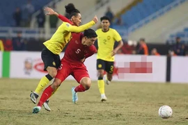 Bị mắng "chơi bẩn", Đoàn Văn Hậu lần đầu lên tiếng