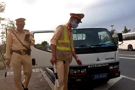 Tài xế tố cán bộ CSGT Hà Nội gây khó khăn, dọa dẫm khi xử lý vi phạm