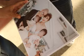 Nỗi đau người ở lại vụ mẹ và cha dượng hành hạ con đến chết