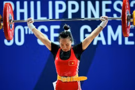 Cử tạ Việt Nam giành tấm HCV đầu tiên tại SEA Games 30 