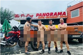 4 quý ông khoả thân trên đèo Mã Pì Lèng: Thiếu não còn tỏ ra nguy hiểm? 