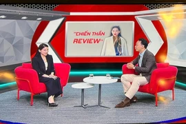 "Chiến thần review" Hà Linh bất ngờ đăng thông báo tuyển chồng