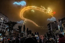 Lễ hội ánh sáng bằng drone tại Hà Nội chào năm mới có gì?