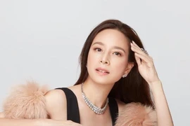 Nhan sắc vẫn đỉnh ở tuổi U60 của nữ tỷ phú Madam Pang 