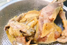 Món gà luộc ngày Tết và loạt thảm họa khiến ai cũng khóc ròng