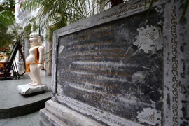 Tận mục khu đất 'kim cương' phía tây Hồ Gươm