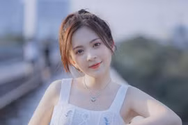 Chiều cao khiêm tốn, nữ streamer khiến anh em "gục ngã" vì điều này