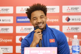 Nguyễn Xuân Son tiết lộ đã thuộc lòng Quốc ca Việt Nam