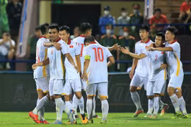 Thắng Timor Leste, U23 Việt Nam bất bại khẳng định vị thế “ông lớn“