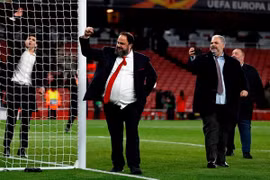 Vì Covid-19, cầu thủ Arsenal phải cách ly, hoãn đại chiến với Man City