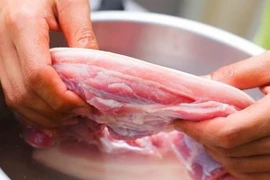 Sai lầm khi chế biến thịt lợn “rước bệnh” vào người chị em cần loại bỏ ngay
