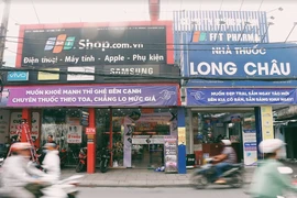 FRT: Doanh thu FPT Long Châu gấp 2,4 lần năm 2021