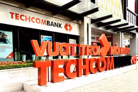 Techcombank đặt kế hoạch lợi nhuận 2023 suy giảm 14% 