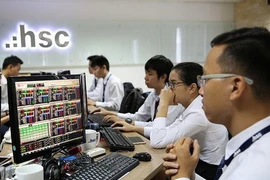 Chứng khoán HSC lại bị phạt do bố trí người chưa có chứng chỉ làm nghiệp vụ