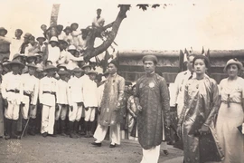 Thú vị ảnh cưới đặc biệt của vua Bảo Đại và Hoàng hậu Nam Phương 