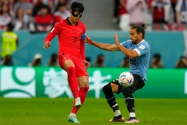 Biết gì về chiếc mặt nạ tỷ USD của Son Heung-min?