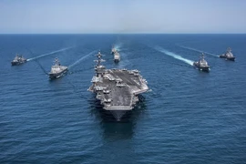 Sức mạnh vượt trội của tàu sân bay Mỹ vừa vào biển Đông