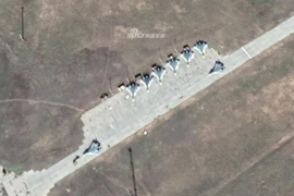 Toàn bộ dàn tiêm kích Su-57 của Nga gói gọn trong... một bức hình