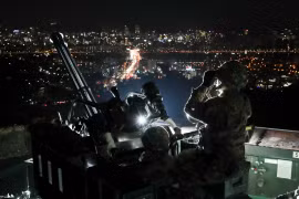 Ảnh hiếm về một Hàn Quốc luôn cảnh giác, sẵn sàng cho chiến tranh