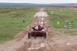 Việt Nam trụ hạng khi lần đầu thi đấu tại Bảng 1 Tank Biathlon