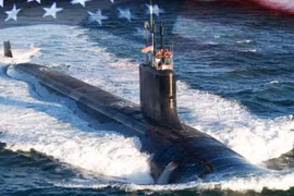 Tàu ngầm hạt nhân cực mạnh Mỹ tiến về lãnh hải Nga