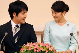 Công chúa Nhật Bản kết hôn với mối tình 9 năm