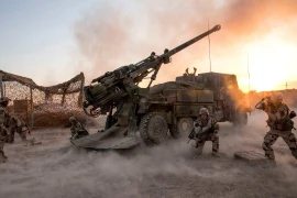 Mỹ có thể chi tiền mua pháo tự hành CAESAR Pháp để đưa đến châu Âu