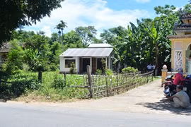 Cãi nhau với hàng xóm, một người đàn ông bị đâm chết